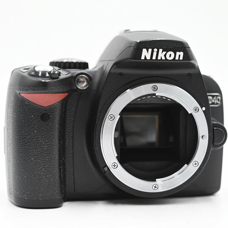 Nikon ニコン D40 Nikkor 18-55mm f/3.5-5.6G II デジタル一眼レフ