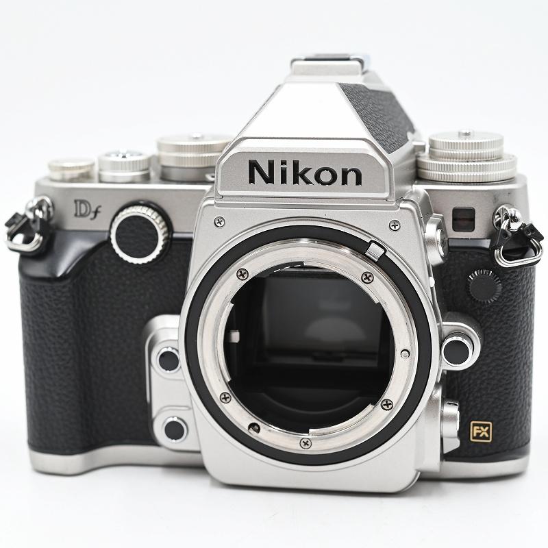 Nikon ニコン Df 50mm f/1.8G シルバー デジタル一眼レフカメラ (ショット数8701枚) CF-DC6 ケース付き デジタル一眼レフカメラ |  | 02