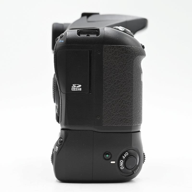 PENTAX ペンタックス K10D グランプリパッケージ デジタル一眼レフカメラ (ショット数6117枚) デジタル一眼レフカメラ |  | 06