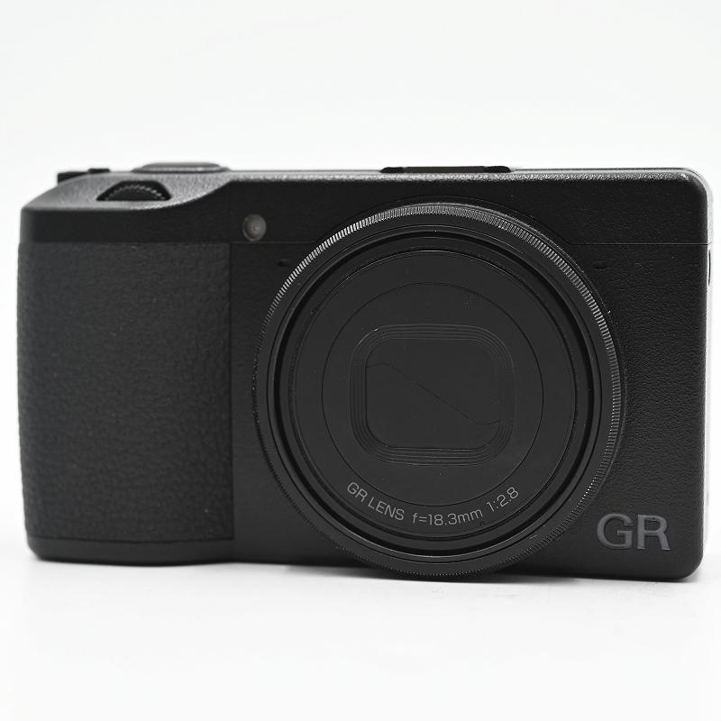RICOH リコー GR III デジタルカメラ (ショット数3100枚) コンパクトデジタルカメラ |  | 01