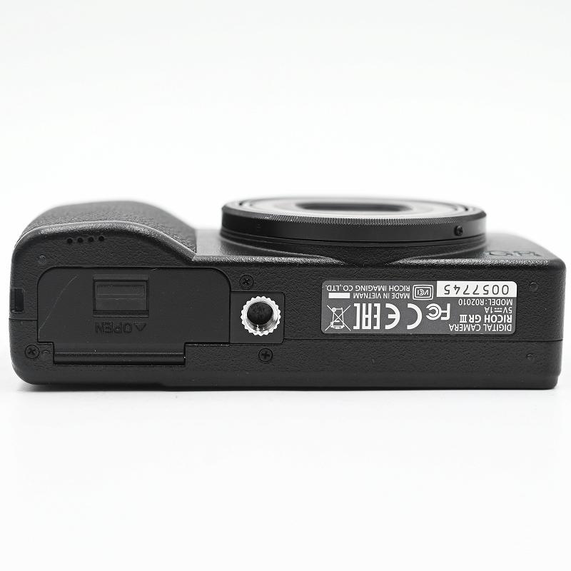 RICOH リコー GR III デジタルカメラ (ショット数3100枚) コンパクトデジタルカメラ |  | 05