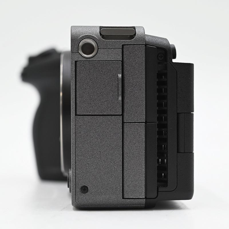 SONY ソニー ILME-FX3 Cinema Line プロフェッショナルカムコーダー(35言語)(657枚) ビデオカメラ |  | 07