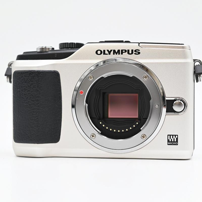 OLYMPUS オリンパス PEN E-PL2 M.ZUIKO DIGITAL 14-42mm F3.5-5.6 (ショット数2678枚) ミラーレス一眼レフカメラ |  | 01