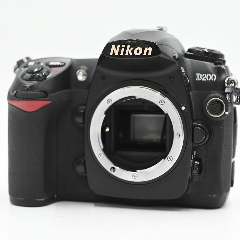 Nikon ニコン D200 一眼レフデジタルカメラ ボディ デジタル一眼レフカメラ |  | 01