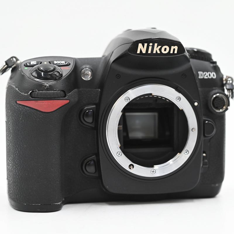 Nikon ニコン D200 一眼レフデジタルカメラ ボディ デジタル一眼レフカメラ |  | 02