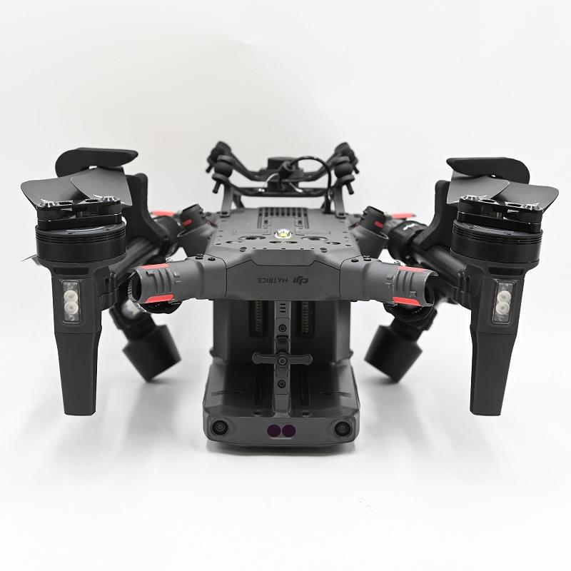 DJI MATRICE 300 RTK M300 ドローン BS60 バッテリーステーション付き ビデオカメラ |  | 01