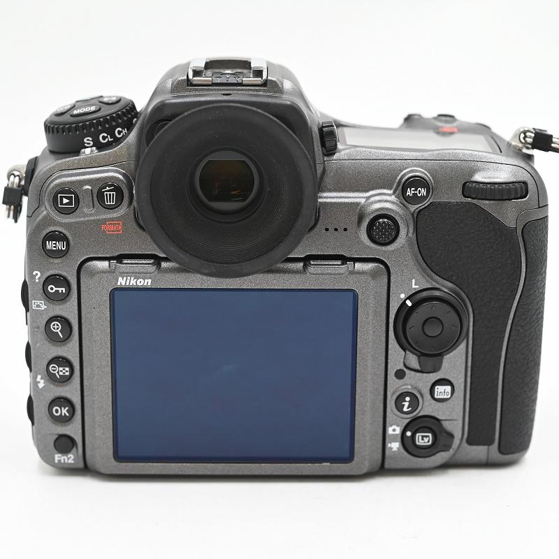 Nikon ニコン D500 100th Anniversary Edition デジタル一眼レフカメラ (3623カウント) デジタル一眼レフカメラ |  | 04
