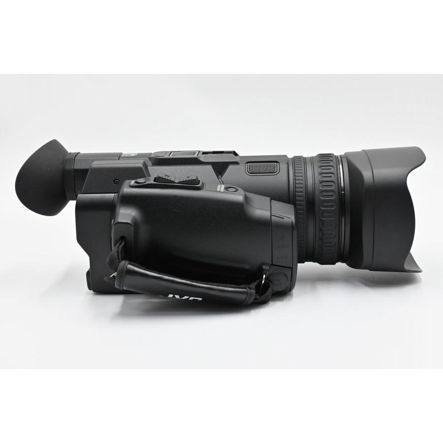 JVC 4Kメモリーカードカメラレコーダー GY-HM175 ビデオカメラ |  | 04
