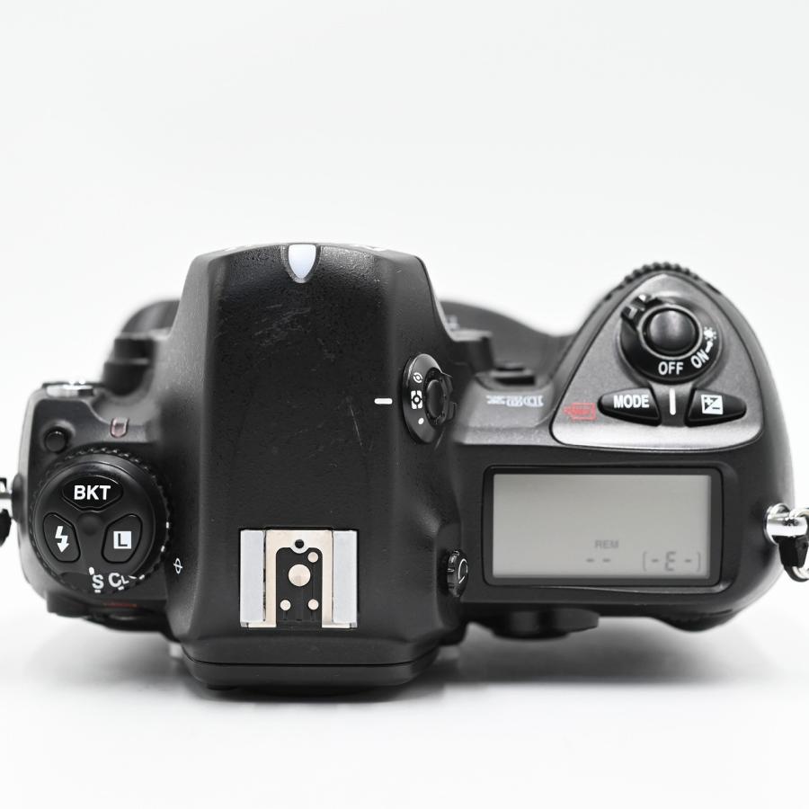 Nikon D2X ボディ デジタル一眼レフカメラ |  | 04