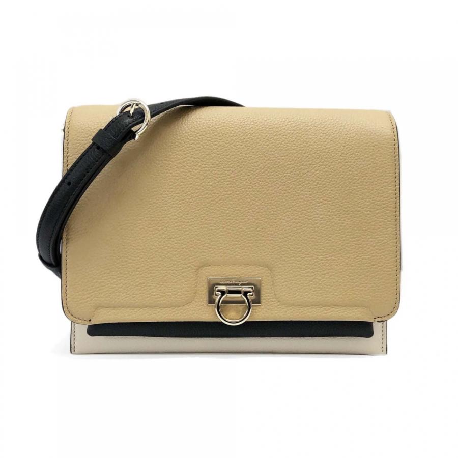 フェラガモ バッグ Salvatore Ferragamo ガンチーニ ショルダーバッグ