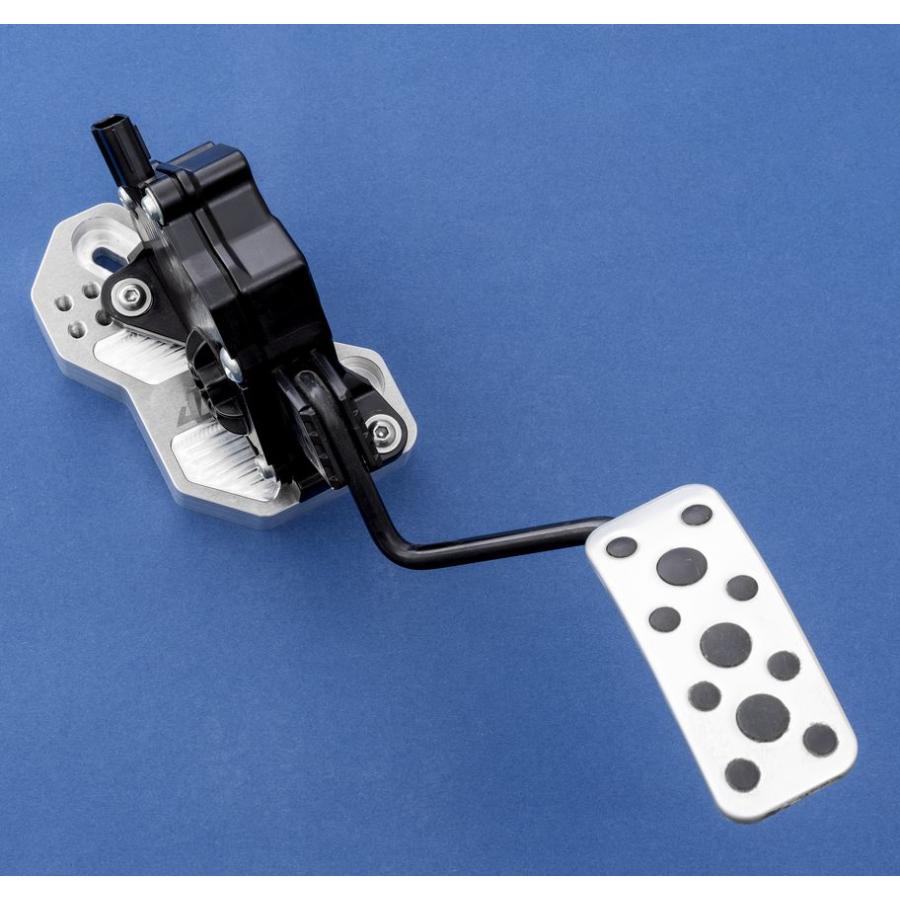 □ WRX STI ( VAB ) 用 ALTEX製 アクセルペダル 調整式 オフセット