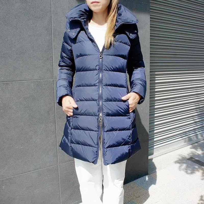 美品✨タトラス ポリテアマ ダウンコート 近年モデル フード 濃紺 サイズ2-