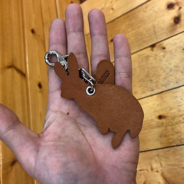 アニマル チャーム ウサギ うさぎ 革 レザー メンズ レディース