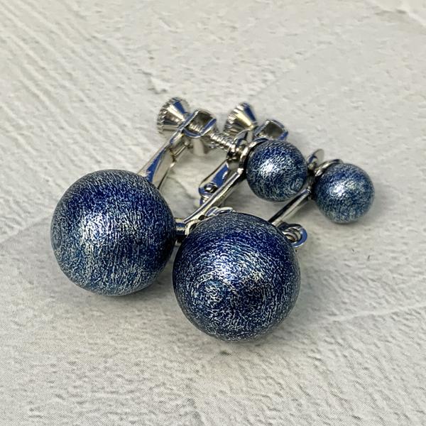 送料無料!! 本藍染コットンパール イヤリング 2粒 ぶら下がりタイプ