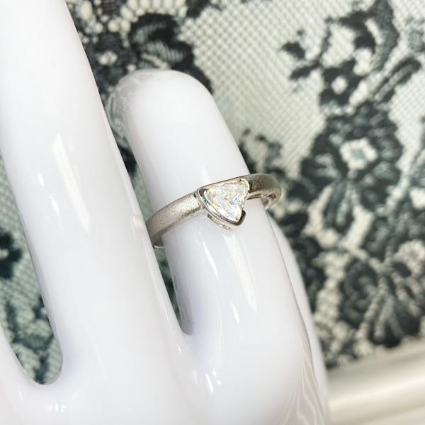 送料無料!! トリリアンカット SV925 CZダイヤ 12号 上品 デザイン