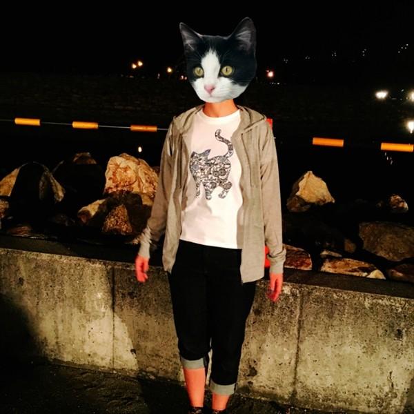 琉球紅型ネコTシャツ　白 ホワイト メンズ　レディース　XS〜Lサイズ　沖縄 和柄 　生成り　かりゆしウェア　半袖　あまねこ オリジナル Tシャツ |  | 05