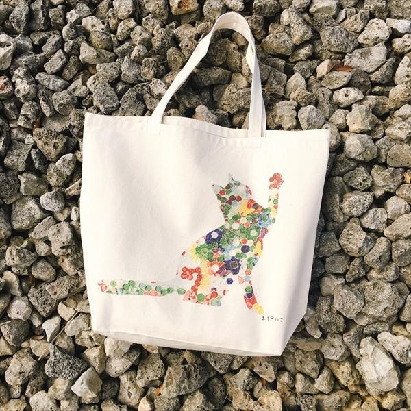 猫がいっぱい 一閑張り バッグ かごバッグ ハンドバッグ 和柄 猫 横長大きめ 一閑張りバッグ 『華と猫』なか袋無し | iichi 日々の暮らしを