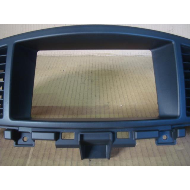 エルグランド DBA-PE52 クラスターパネル モニター周りのパネル 68270