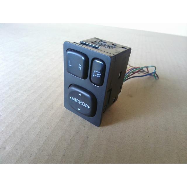 ミラ（ダイハツ） ミラ UA-L250S ドアミラースイッチ 84870-B2020-000