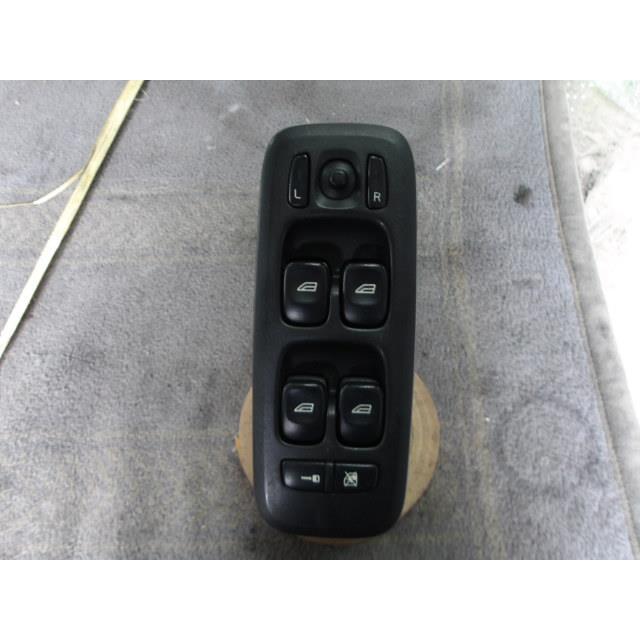 ボルボ 70シリーズ CBA-SB5244W パワーウインドウスイッチ 205972