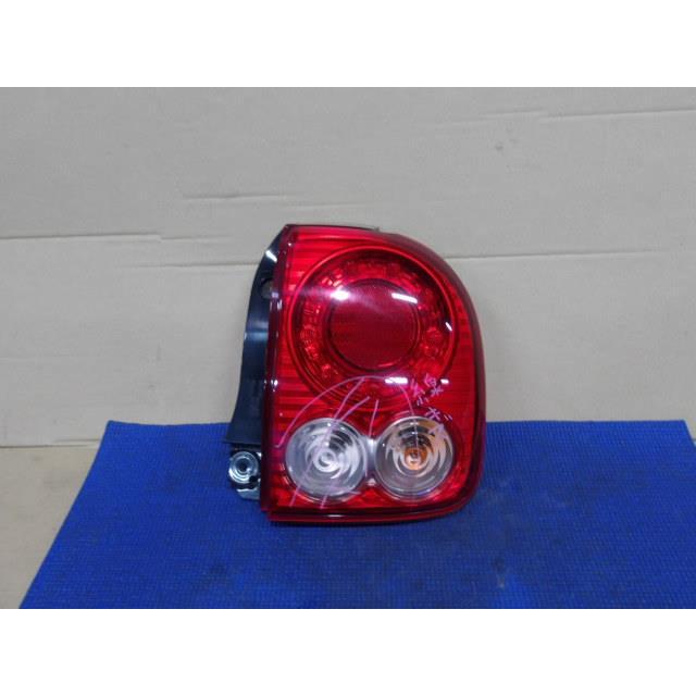 ラパン DBA-HE22S 右テールランプ 35603-85K1 35650-85K10 209803 : 有限会社尼岡産業ヤフーショップ ...