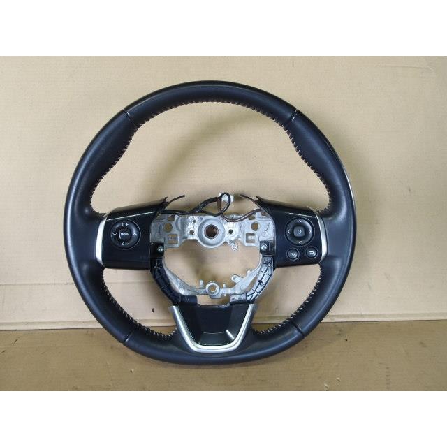 シエンタ(車) シエンタ DAA-NHP170G ステアリングホイール GS120-04680