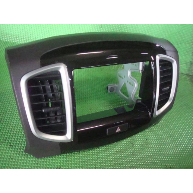 しおぴページ アシンメトリー ロゴ入り クロップド丈 ブラトップ