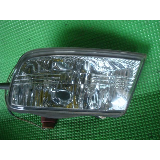 クラウン GH-JZS171 右フォグランプ 81210-30251 81210-30250 158487