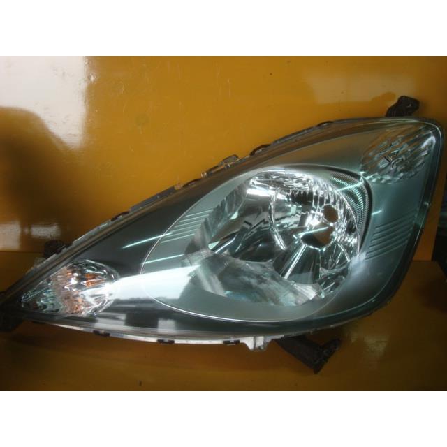 フィット DBA-GE6 左ヘッドランプ 左ライト P6869 165112 : 有限会社尼