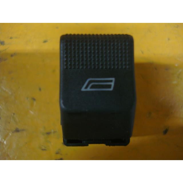 アウディ A4 GF-8DAPT パワーウインドウスイッチ 4D0 959 85501C 