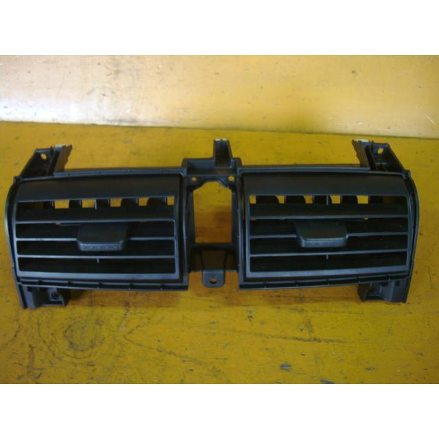 ふえ出品 ゼスト DBA-JE1 センターエアコン吹き出し口 178152 : 有限会社