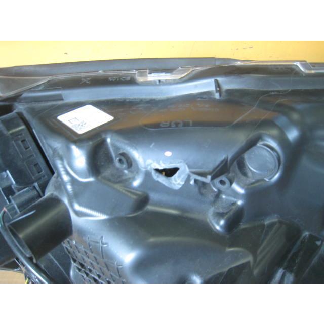 ヴェルファイア DBA-AGH30W 左ヘッドランプ 左ライト 58-65 81150