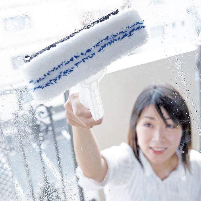 ガラスワイパー 窓・網戸楽絞りワイパーH 窓も網戸もこれ1本で掃除できる AZ348 アズマ | アズマ工業 | 01