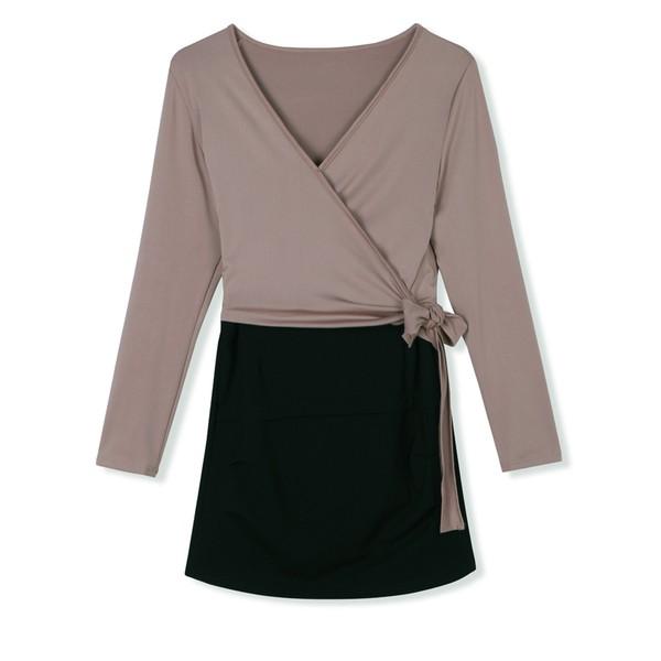 エレガント Vネック カットソー タイトスカート セクシー