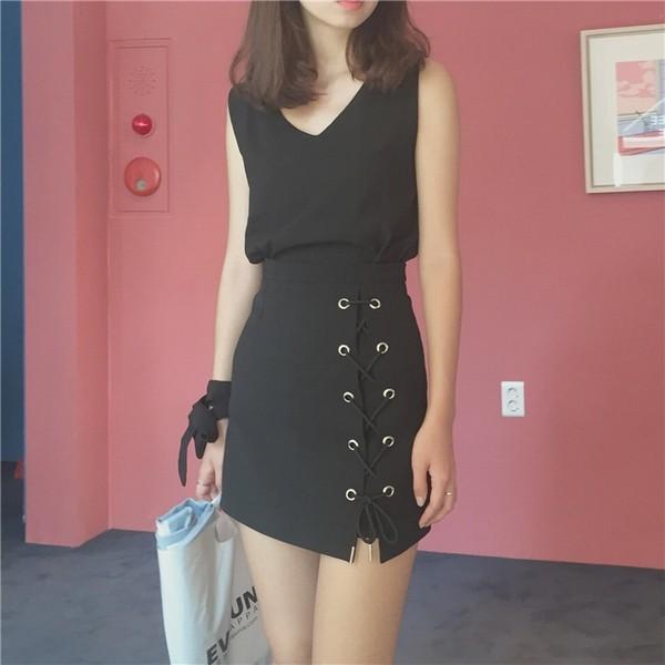 レースアップ タイト 編み上げ モノトーン カジュアル ミニ スカート | 
