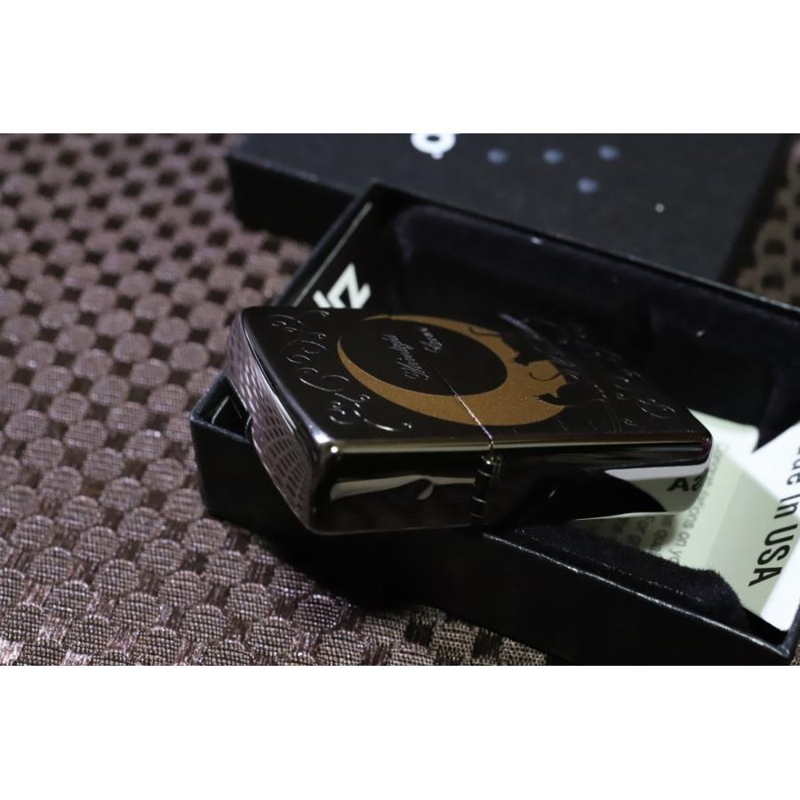 ZIPPO 猫 三日月 ブラックサテン 黒 かわいい ネコと月 ライター 人気 猫ジッポ ジッポー 月 ネコジッポ zippo プレゼント人気 カワイイ キャット 女性の画像