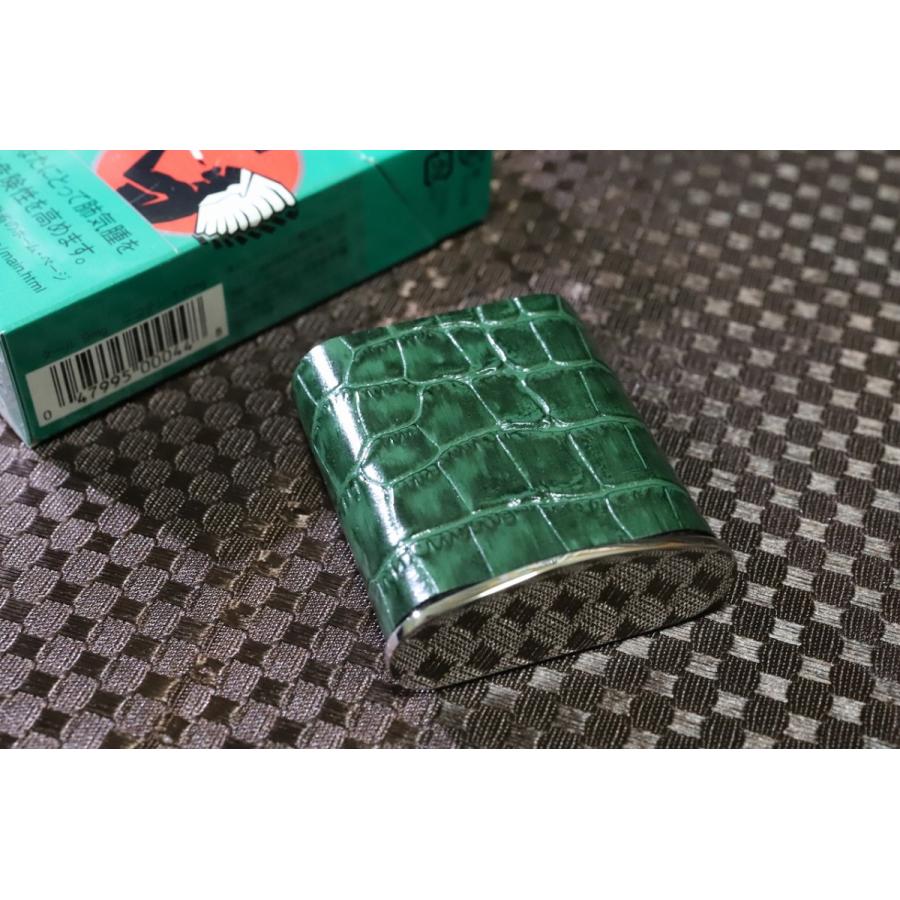 Pearl ブランド携帯灰皿 本革 クロコ型押し グリーン 緑 金属製 メタル
