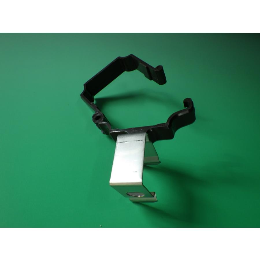 Ｙ６０Ｈ　新茶　シンチャ　Ｓ　Y60 ブラケット　はいといデンデン　屋根材厚：３４ｍｍ相当　モニエル用　はい樋つかみ | セキスイ | 02