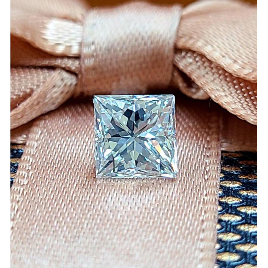 中央宝石研究所ソーティング付 】無色透明強テリ！1ct スクエア  