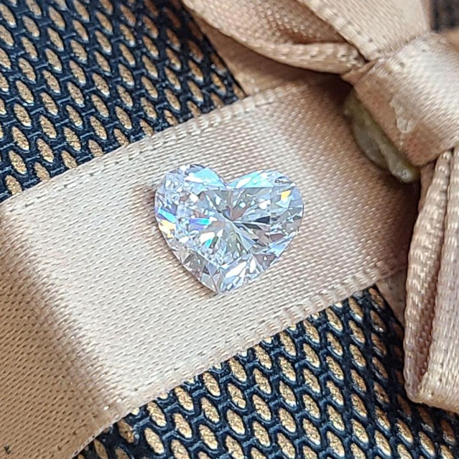 GIA 鑑定書付 】世界最高品質 1.5ct D IF 2EX ハート 天然 GIA 鑑定書付 】世界最高品質 1.5ct D IF 2EX ハート 天然