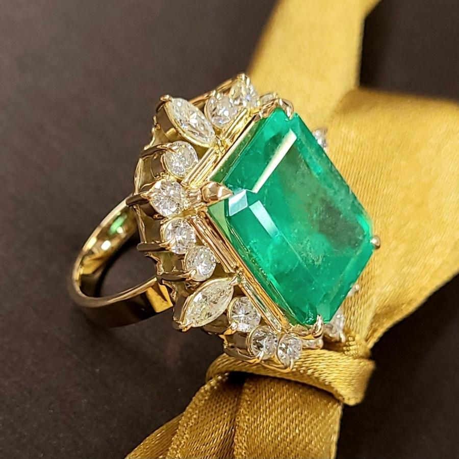 高品質!コロンビア産 エメラルド 11ct ダイヤモンド K18 yg 高品質!コロンビア産 エメラルド 11ct ダイヤモンド K18 yg