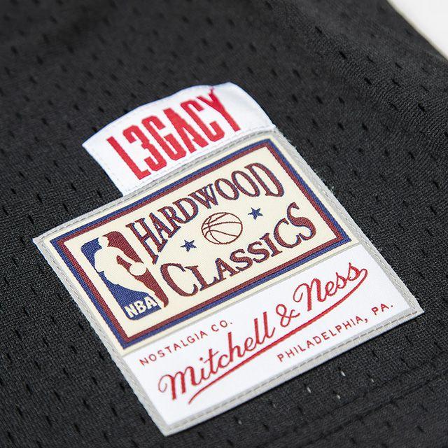 Mitchell&Ness 永久欠番 ドウェイン ウェイドモデル Mitchell&Ness 永久欠番 ドウェイン ウェイドモデル
