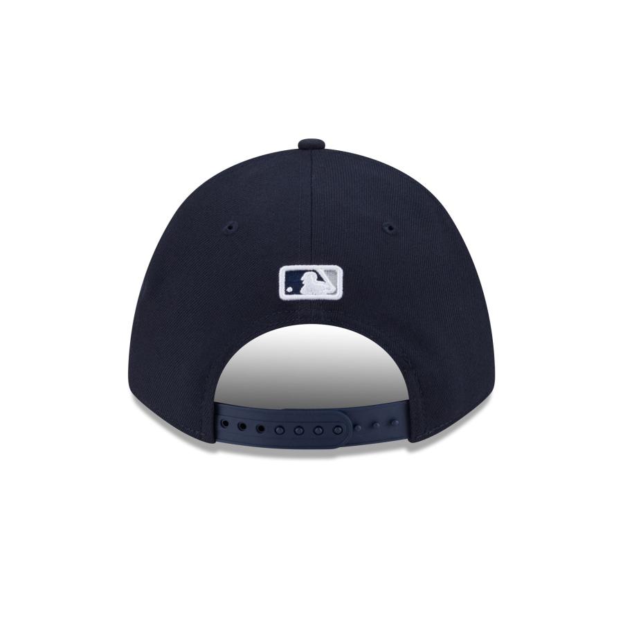 NEW ERA（ニューエラ） 9FORTY M-CROWN スナップバック ニューヨーク