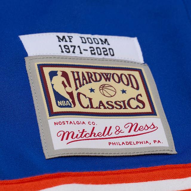 MF DOOMコラボ 海外取寄 ミッチェルアンドネス シューティングシャツ ニューヨーク ニックス A NEW YORK STORY FULL-SNAP SHOOTING SHIRT ROYAL BLUEの画像
