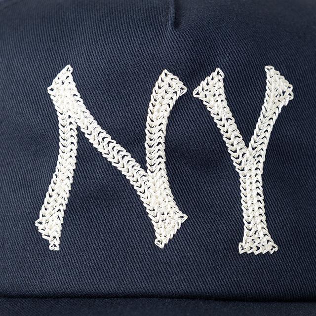 oMA STUDIOS NY ベースボールキャップ ネイビー 刺繍付き　OMA 海外取寄 oMA STUDIOS スナップバックキャップ NY CHAIN STITCH
