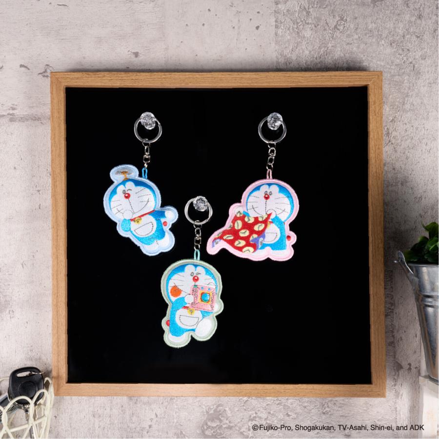 ドラえもん グッズ 刺繍マスコットキーチェーン Doraemon ふっくら立体