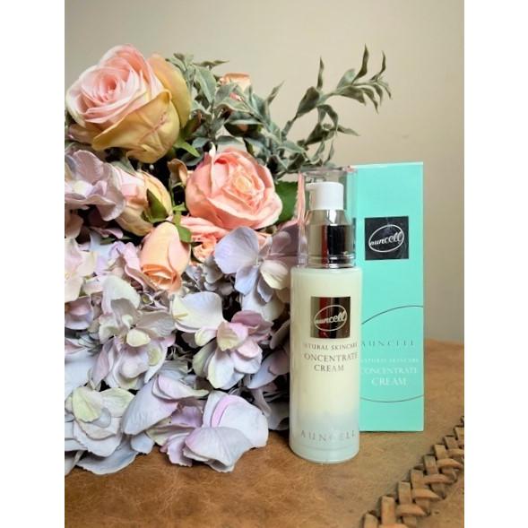 AUNCELL コンセントレート クリーム　50ml　高保湿 プラセンタ 白樺 ローヤルゼリー フルボ酸 カミツレ ラベンダー 日本製 |  | 01