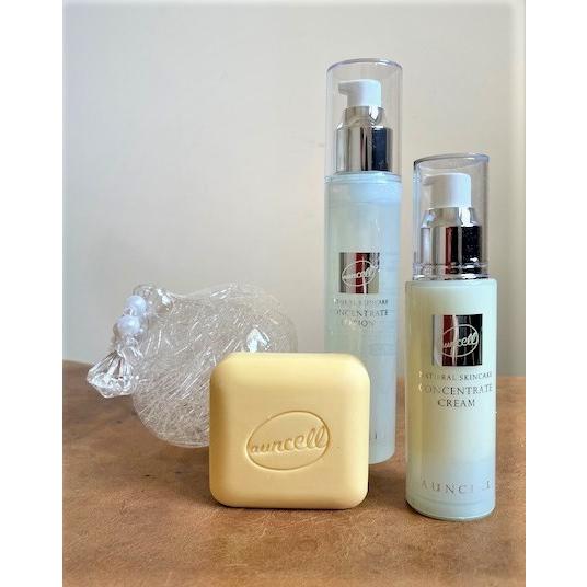 AUNCELL コンセントレート クリーム　50ml　高保湿 プラセンタ 白樺 ローヤルゼリー フルボ酸 カミツレ ラベンダー 日本製 |  | 02