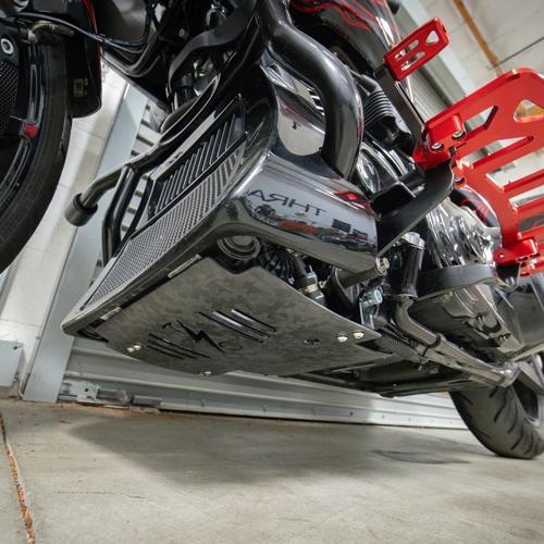 Harley Davidson（ハーレー・ダビッドソン） リアルフォージドカーボン