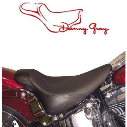 Harley Davidson Danny Gray BUTTCRACK ソロシート 2013〜17年